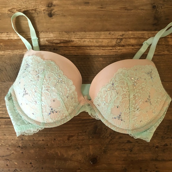 Victoria's Secret Other - VICTORIA’S SECRET Dream Angels Bra Rhinestones 36D